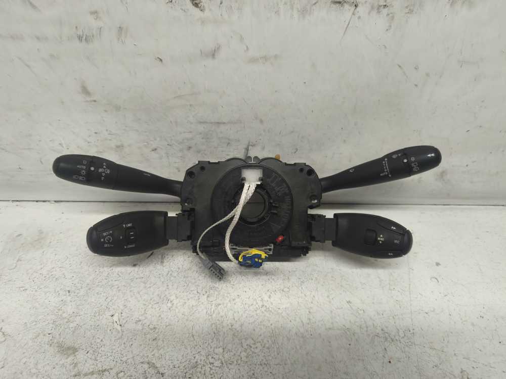 COMMODO CITROEN / PEUGEOT - Vue 1